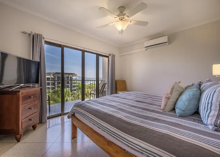 Walk To The Beach & Town! Tamarindo Condo Сasa de vacaciones *